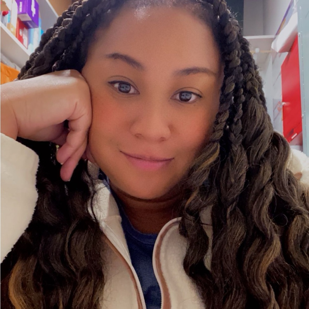 Meet your Posher, Koriann